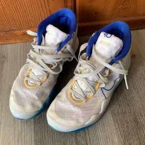 Nike KD 12 Warrior - Size 8 Mens